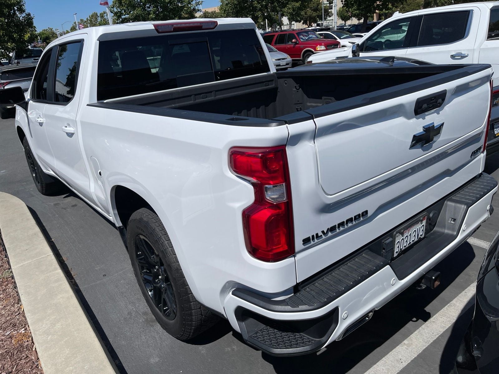 chevrolet silverado 1500 2023 2GCUDEEDXP1152249 image